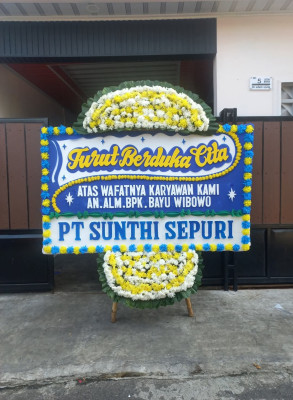 Papan Bunga Duka di Masrum