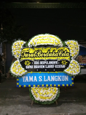 Papan Bunga Duka di Masrum